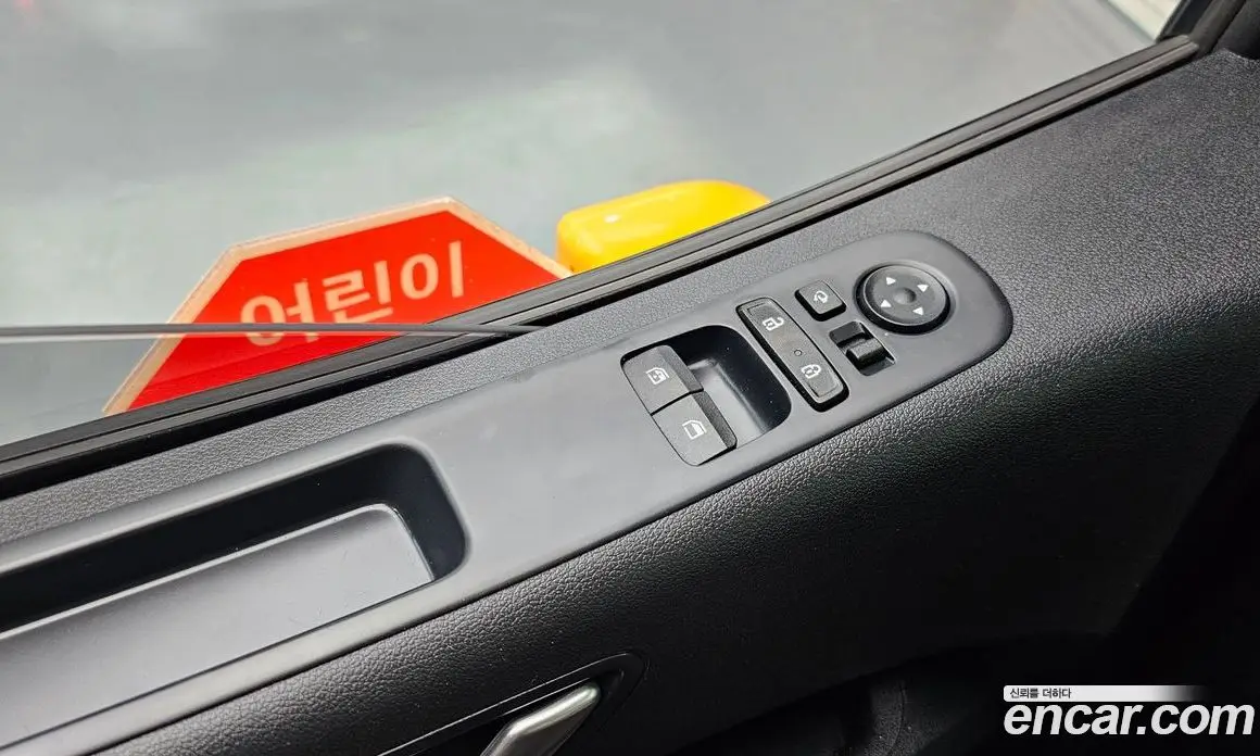 Hyundai Staria 2022 3.5 автомат (гидро), фото 28