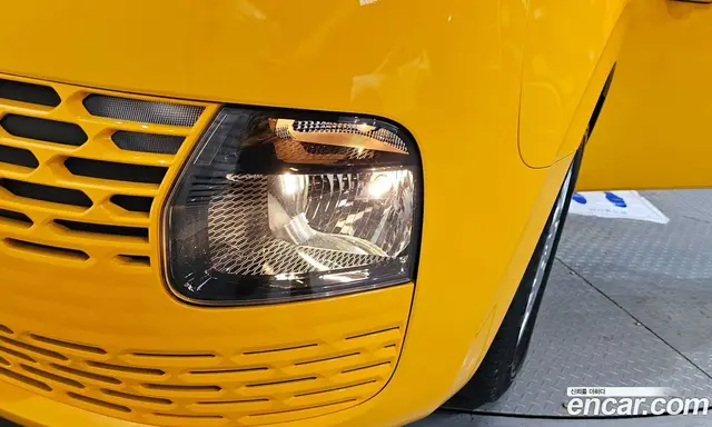 Hyundai Staria 2022 3.5 автомат (гидро), миниатюра 7