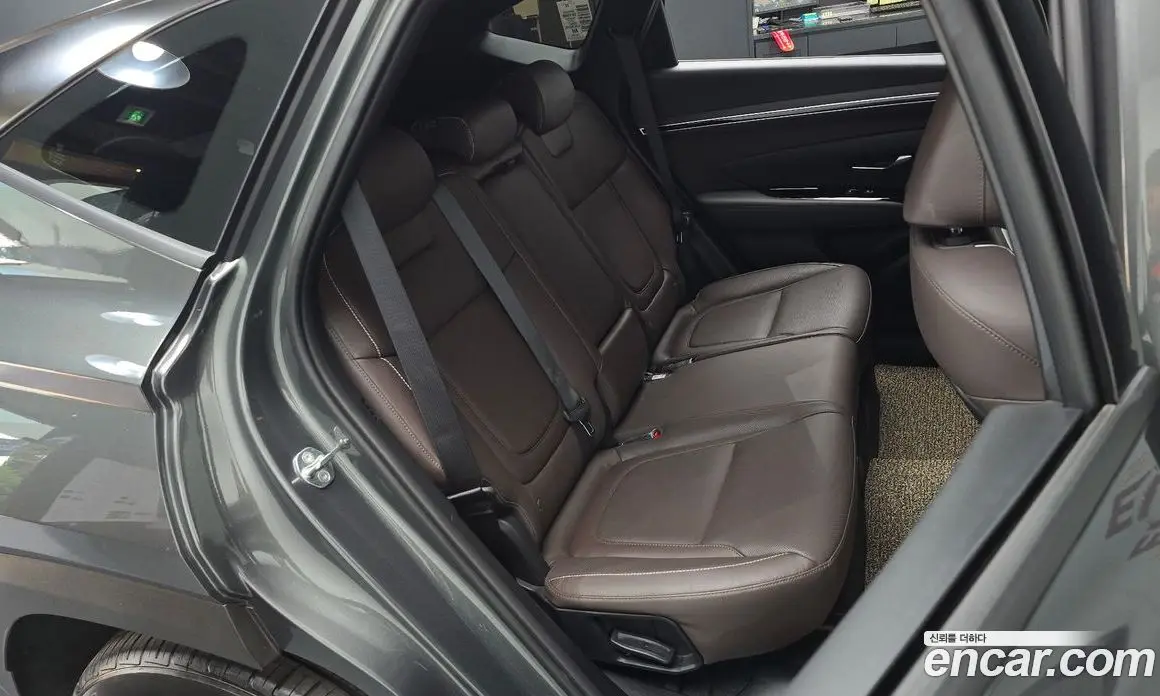Hyundai Tucson 2021 1.6 автомат (гидро), фото 16