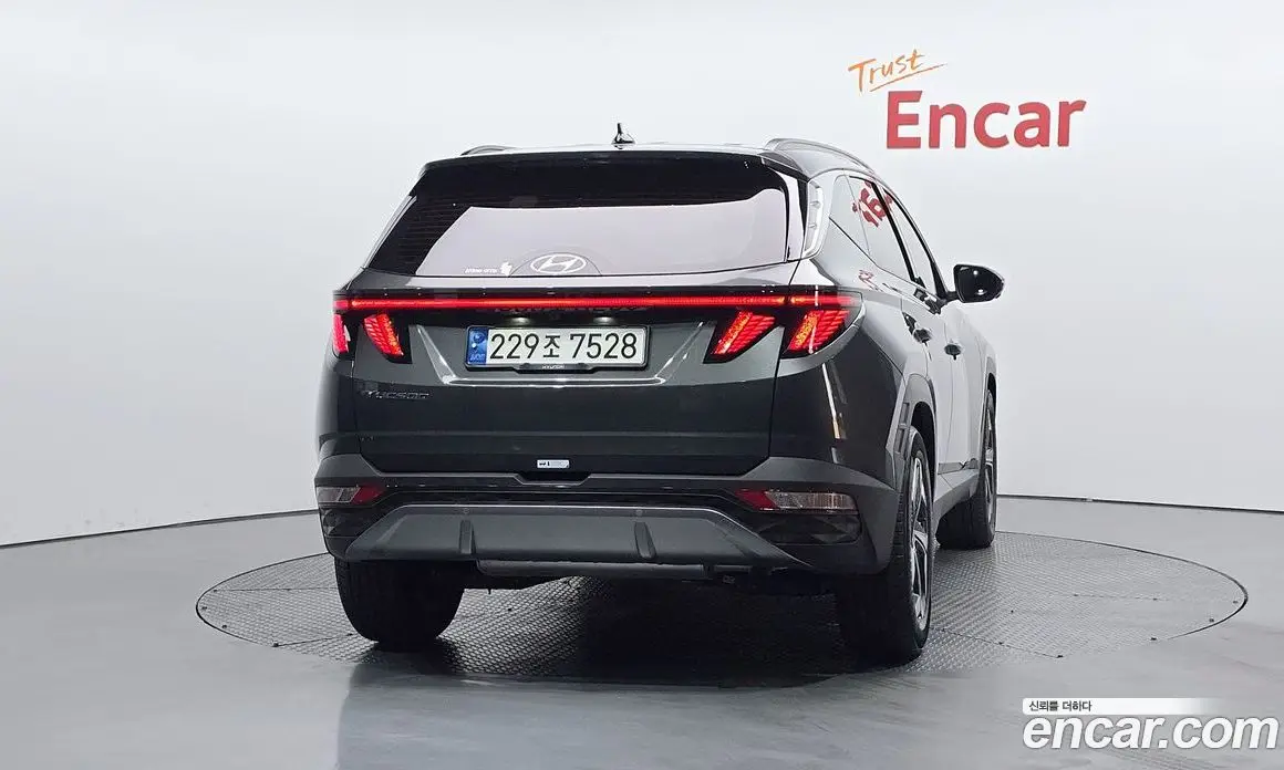 Hyundai Tucson 2021 1.6 автомат (гидро), фото 3