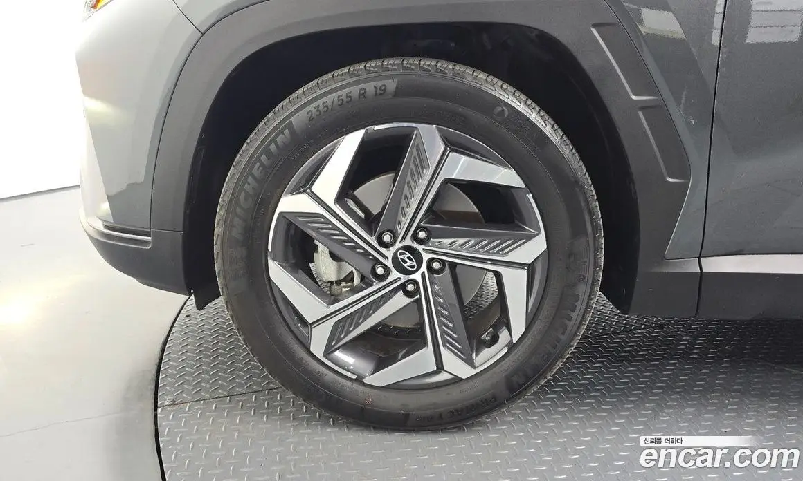Hyundai Tucson 2021 1.6 автомат (гидро), фото 4
