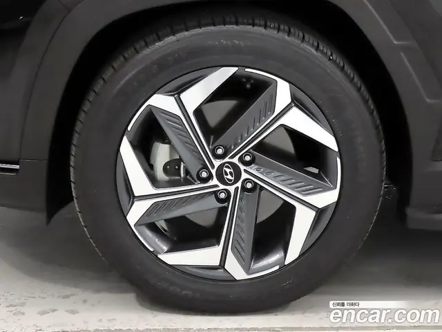 Hyundai Tucson 2021 1.6 автомат (гидро), миниатюра 5