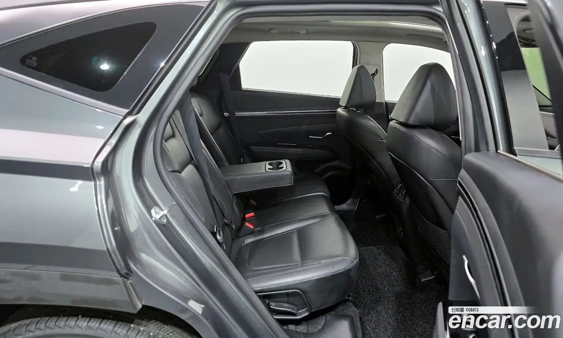 Hyundai Tucson 2022 1.6 автомат (гидро), фото 12
