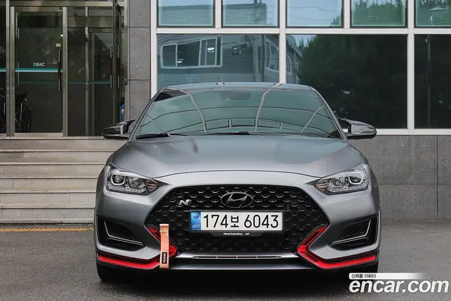 Hyundai Veloster 2022 2.0 автомат (гидро), миниатюра 2