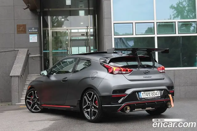 Hyundai Veloster 2022 2.0 автомат (гидро), миниатюра 5