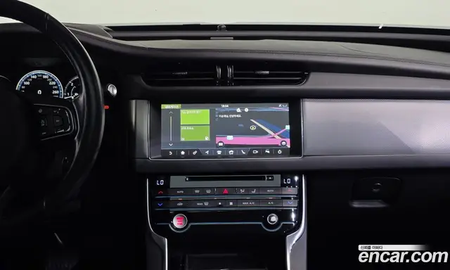 Jaguar XF 2016 2.0 автомат (гидро), миниатюра 12