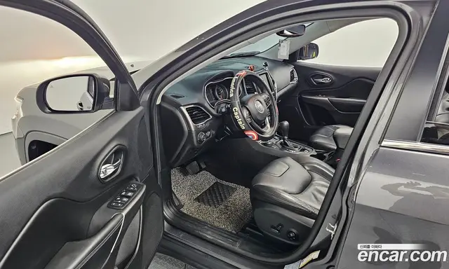 Jeep Cherokee 2018 2.4 автомат (гидро), миниатюра 12