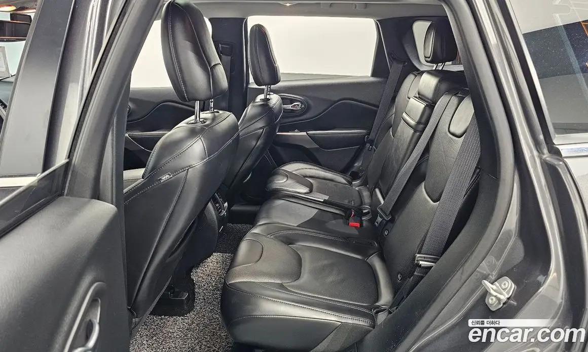 Jeep Cherokee 2018 2.4 автомат (гидро), фото 17
