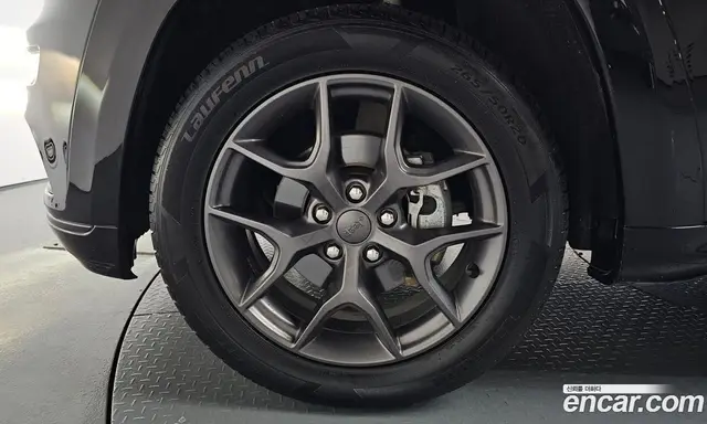 Jeep Cherokee 2020 3.6 автомат (гидро), миниатюра 4