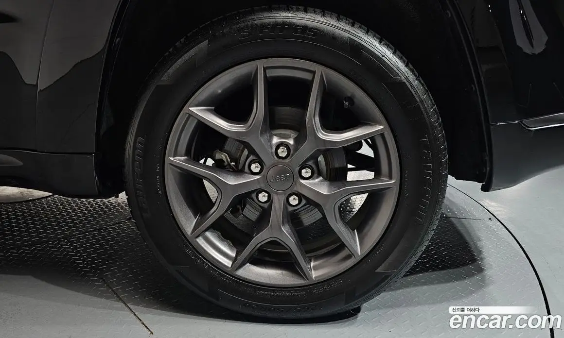 Jeep Cherokee 2020 3.6 автомат (гидро), фото 6