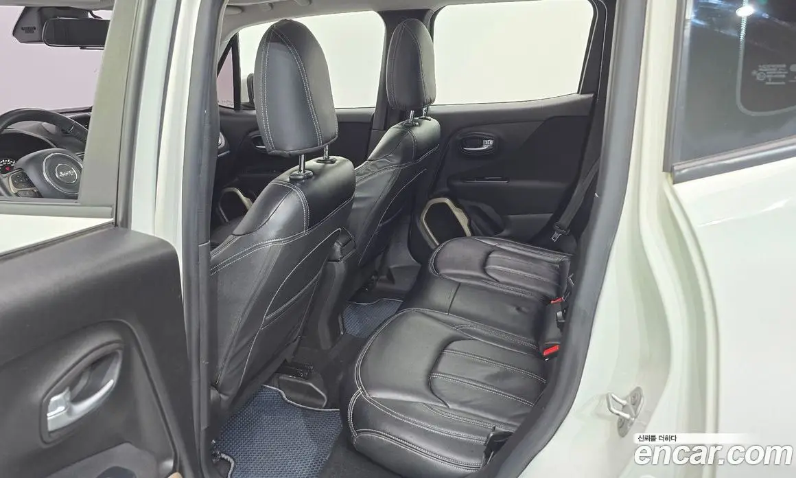 Jeep Renegade 2016 2.4 автомат (гидро), фото 11