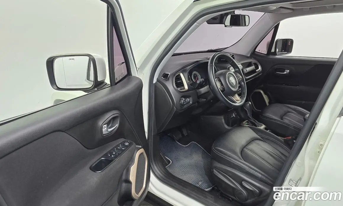 Jeep Renegade 2016 2.4 автомат (гидро), фото 10