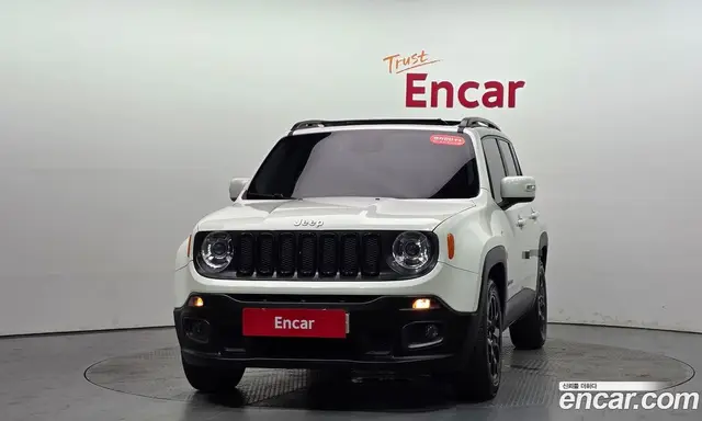 Jeep Renegade 2017 2.4 автомат (гидро), миниатюра 2