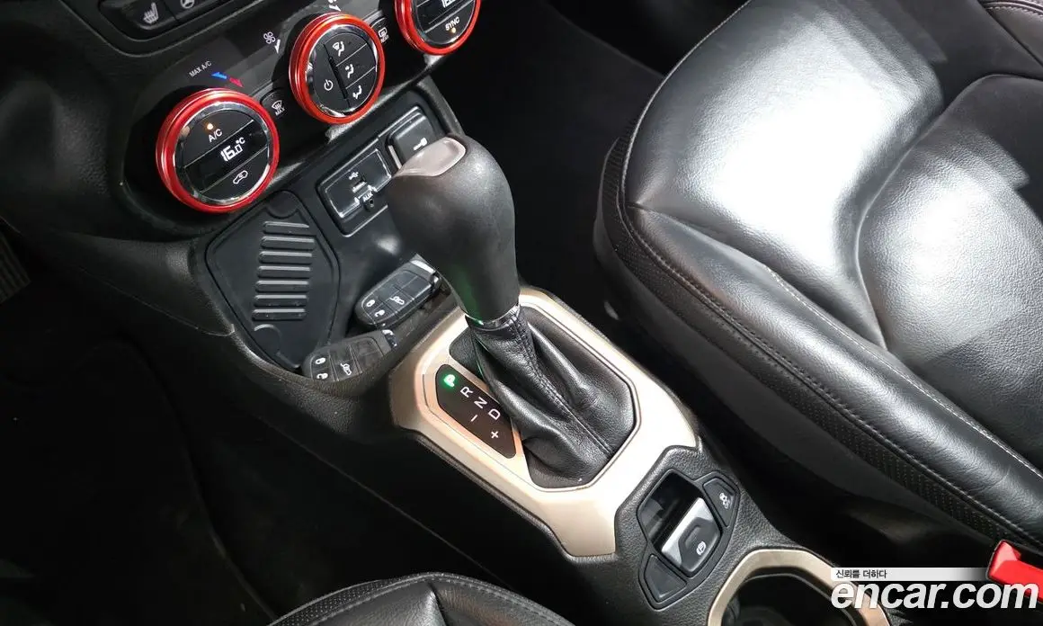 Jeep Renegade 2017 2.4 автомат (гидро), фото 11