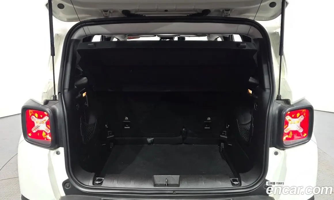 Jeep Renegade 2017 2.4 автомат (гидро), фото 23