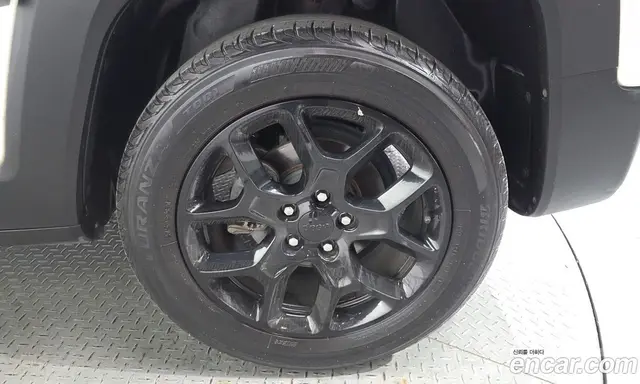 Jeep Renegade 2017 2.4 автомат (гидро), миниатюра 6