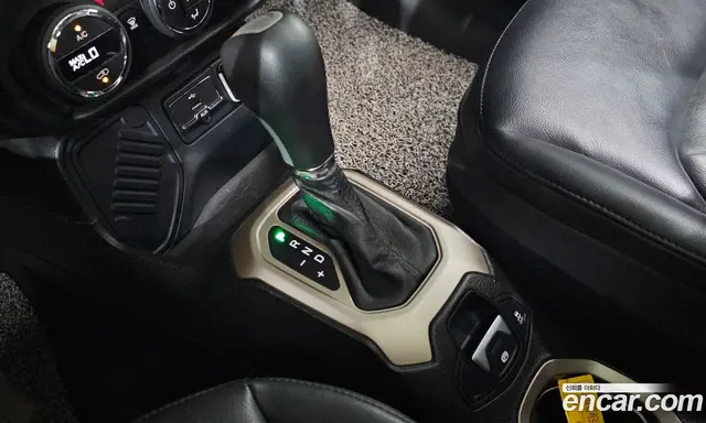 Jeep Renegade 2017 2.4 автомат (гидро), миниатюра 12