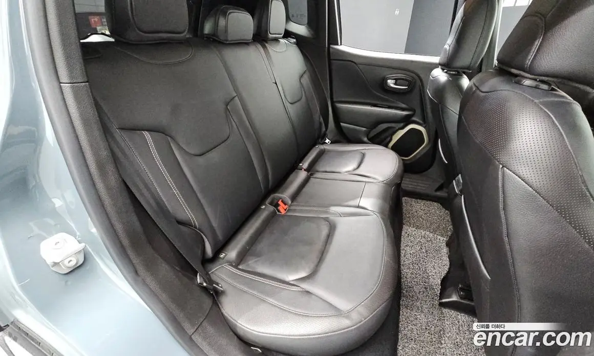 Jeep Renegade 2017 2.4 автомат (гидро), фото 17