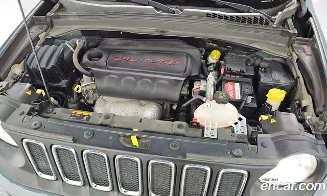 Jeep Renegade 2017 2.4 автомат (гидро), миниатюра 6