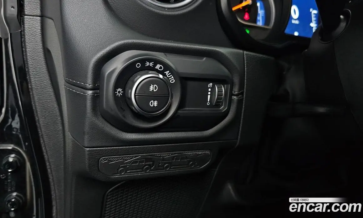 Jeep Wrangler 2024 2.0 автомат (гидро), фото 24