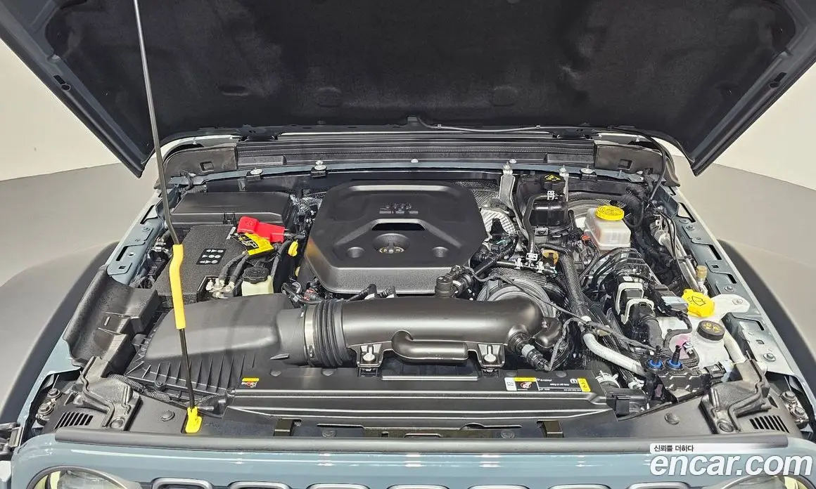 Jeep Wrangler 2024 2.0 автомат (гидро), фото 6