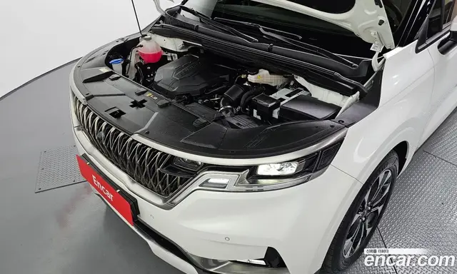 Kia Carnival 2023 2.2 автомат (гидро), миниатюра 6