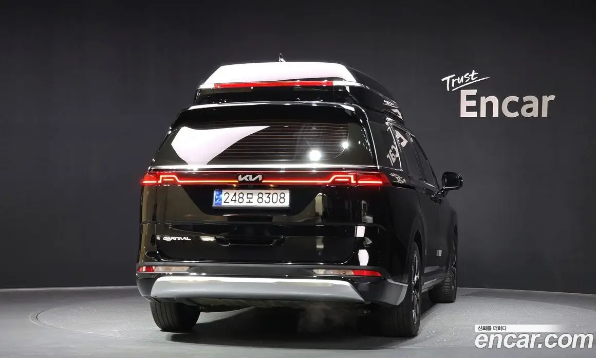 Kia Carnival 2023 3.5 автомат (гидро), фото 4