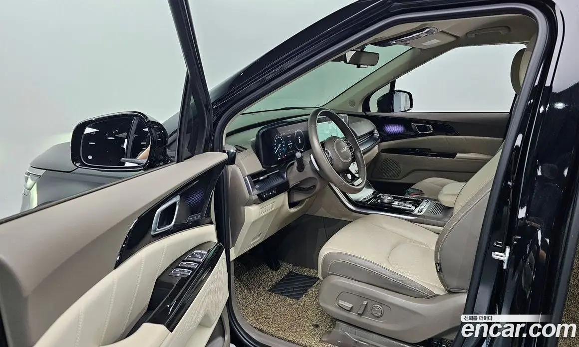 Kia Carnival 2023 2.2 автомат (гидро), фото 13