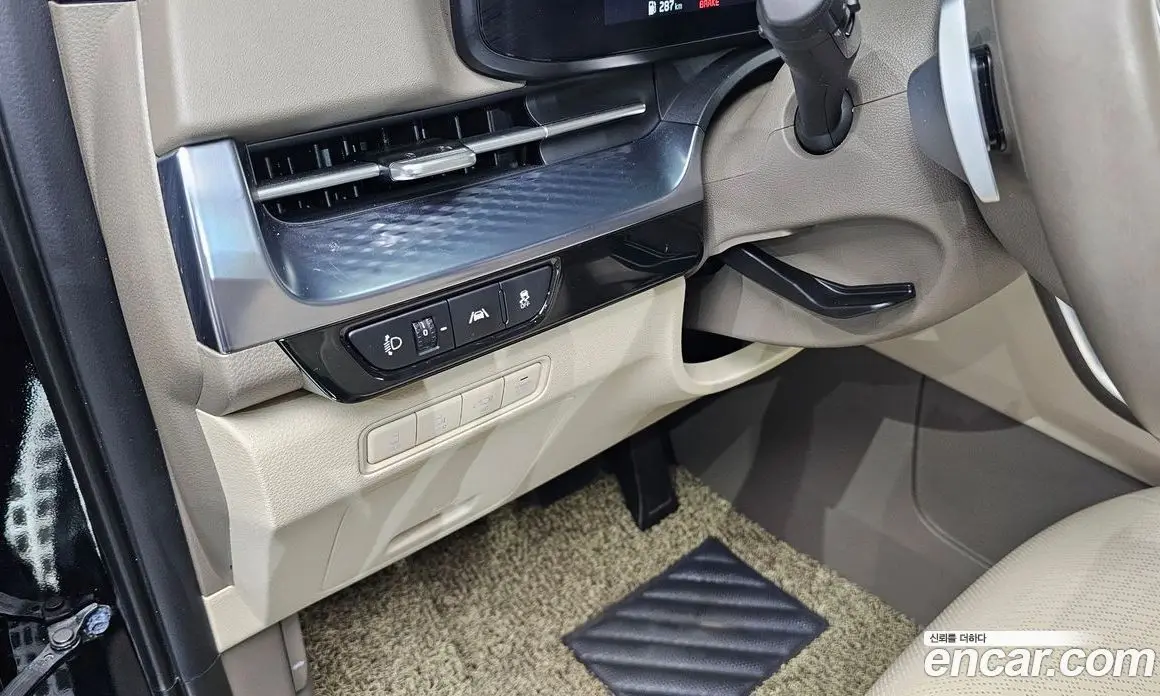 Kia Carnival 2023 2.2 автомат (гидро), фото 25
