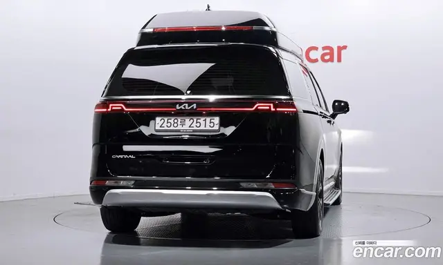 Kia Carnival 2023 2.2 автомат (гидро), миниатюра 4