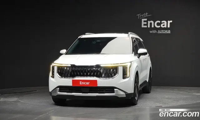 Kia Carnival 2024 1.6 автомат (гидро), миниатюра 3
