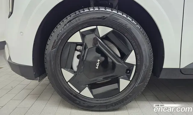 Kia Carnival 2024 1.6 автомат (гидро), миниатюра 5