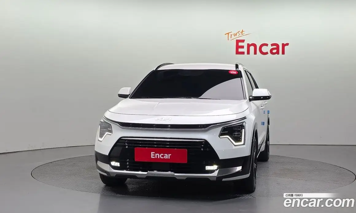 Kia Niro 2022 1.6 автомат (гидро), фото 3