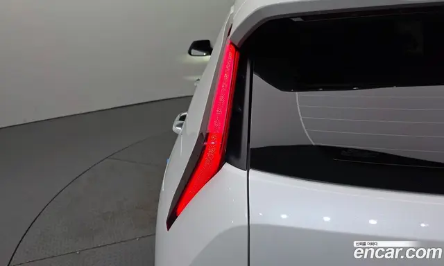 Kia Niro 2022 1.6 автомат (гидро), миниатюра 9