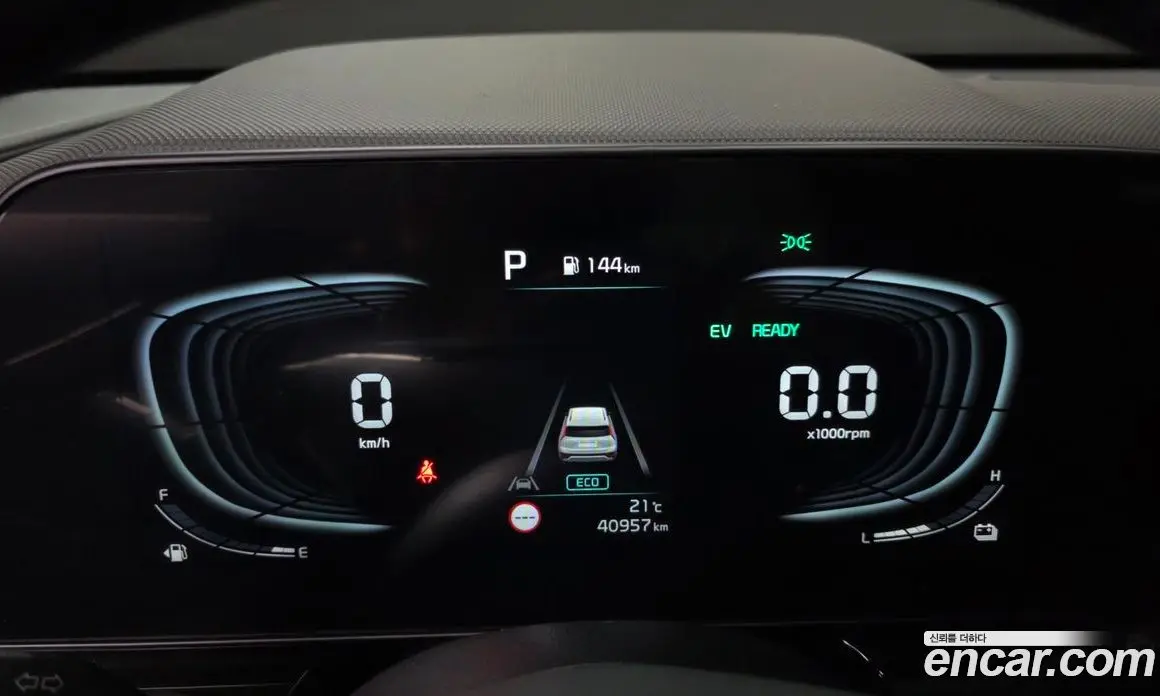 Kia Niro 2024 1.6 автомат (гидро), фото 11