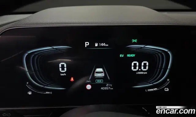 Kia Niro 2024 1.6 автомат (гидро), миниатюра 11