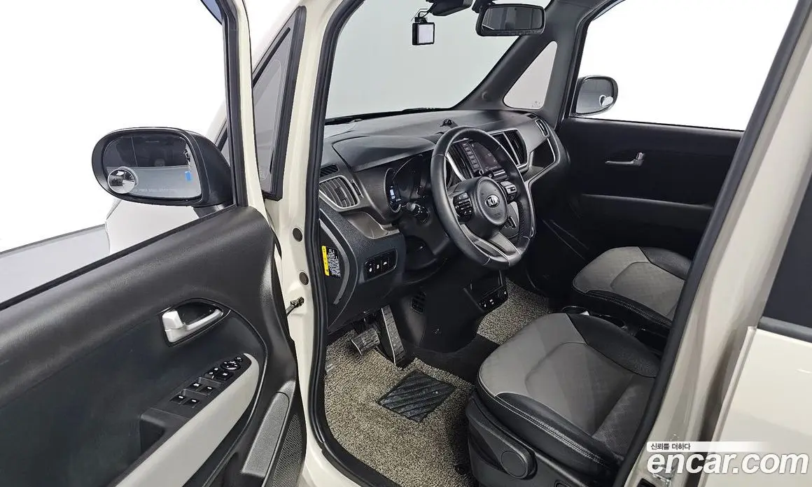 Kia Ray 2021 1.0 автомат (гидро), фото 17
