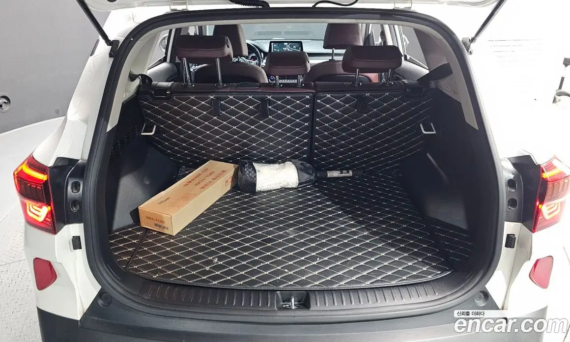 Kia Seltos 2019 1.6 автомат (гидро), фото 26