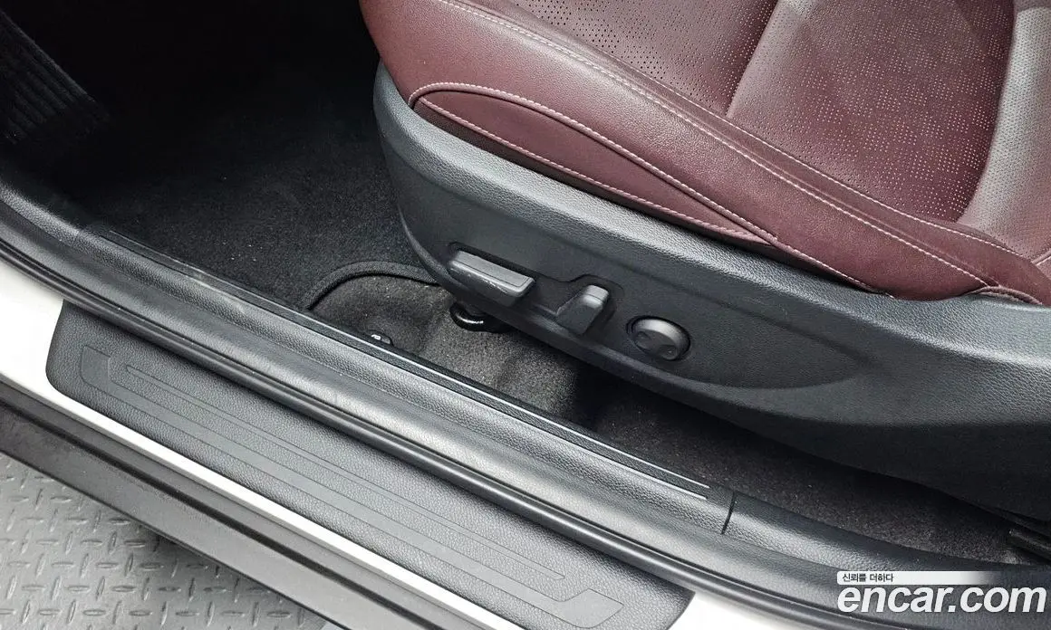 Kia Seltos 2019 1.6 автомат (гидро), фото 32