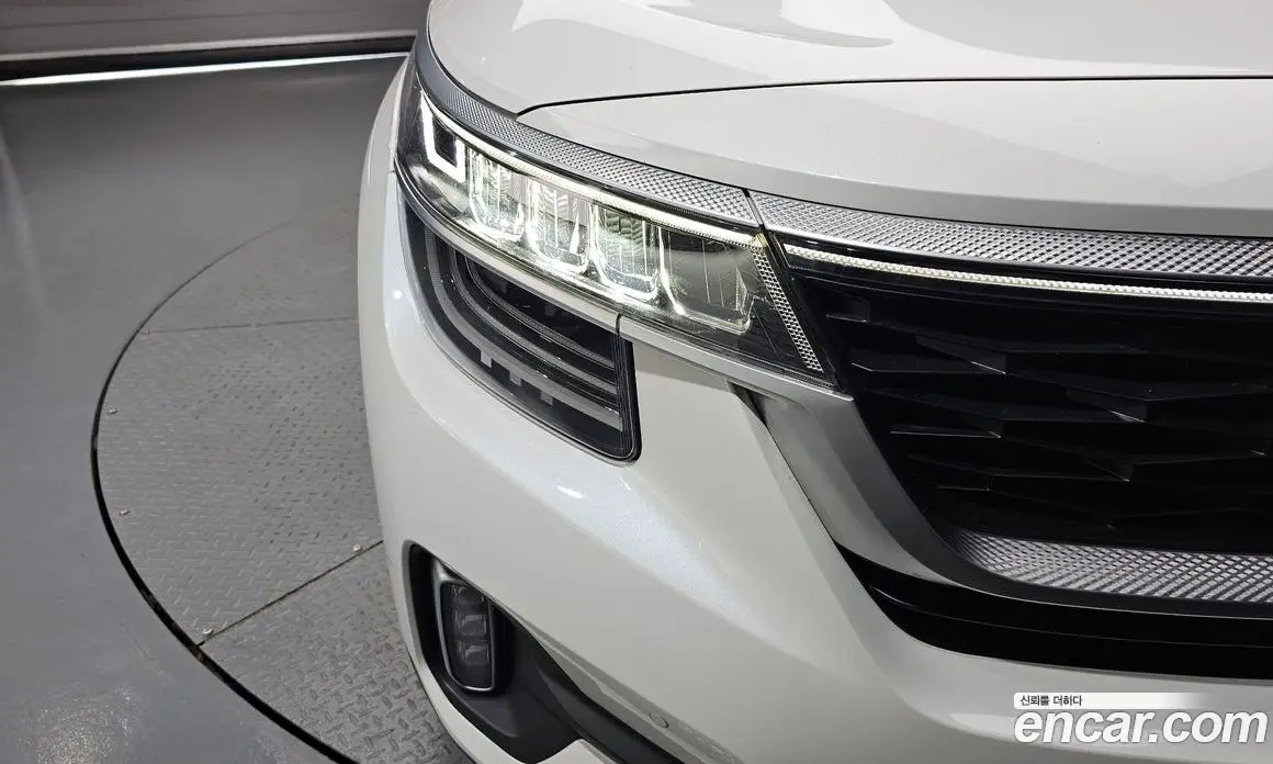 Kia Seltos 2019 1.6 автомат (гидро), фото 8
