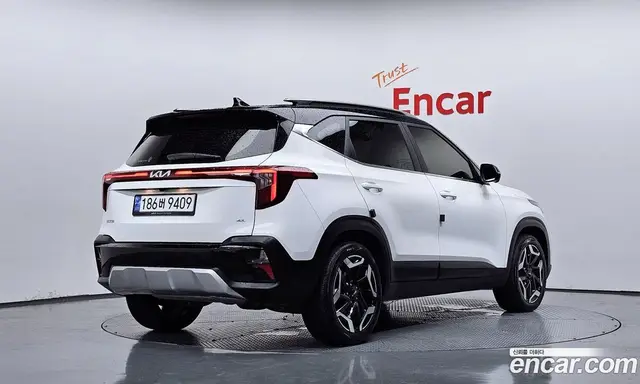 Kia Seltos 2024 1.6 автомат (гидро), миниатюра 2