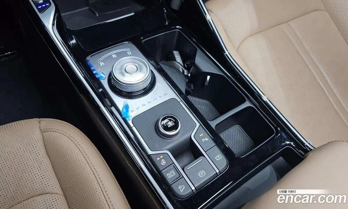 Kia Sorento 2024 1.6 автомат (гидро), фото 11