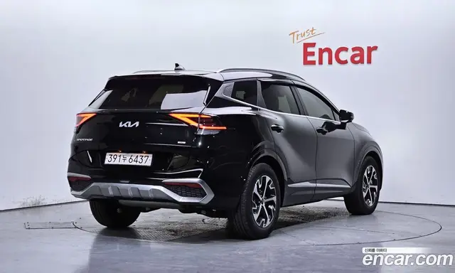 Kia Sportage, 2023, 40 979 км