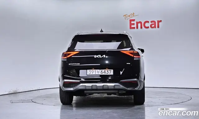 Kia Sportage 2023 1.6 автомат (гидро), миниатюра 3