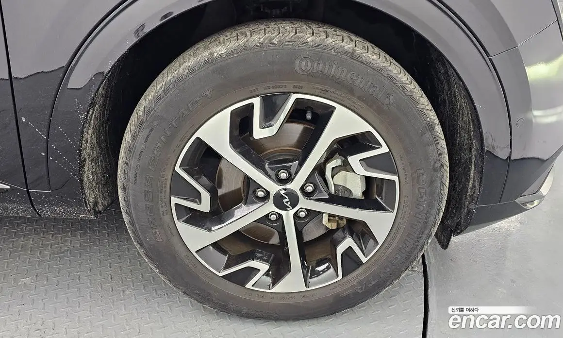 Kia Sportage 2023 1.6 автомат (гидро), фото 4