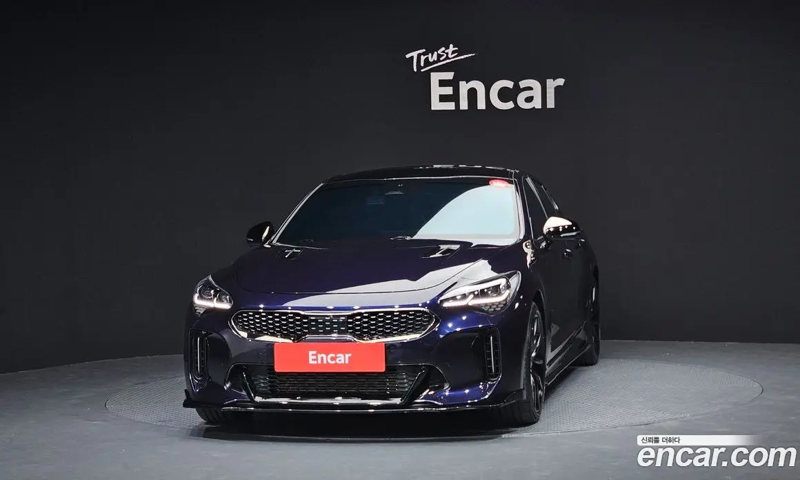 Kia Stinger 2022 3.3 автомат (гидро), фото 3