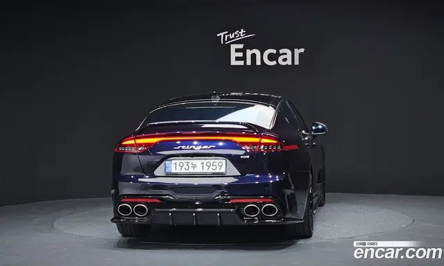 Kia Stinger 2022 3.3 автомат (гидро), миниатюра 4