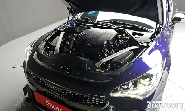 Kia Stinger 2022 3.3 автомат (гидро), миниатюра 6