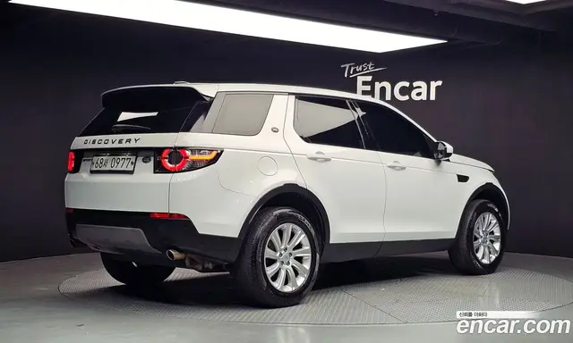 Land Rover Discovery Sport 2015 2.0 автомат (гидро), миниатюра 2