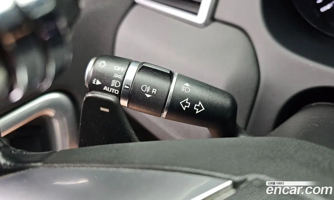 Land Rover Discovery Sport 2015 2.0 автомат (гидро), фото 17